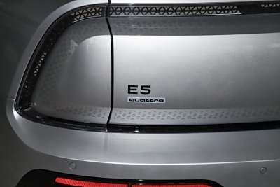 2026款 先鋒quattro型-外觀-圖片-有駕