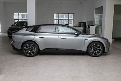 2026款 先鋒quattro型-外觀-圖片-有駕