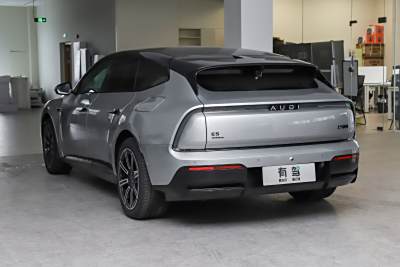 2026款 先鋒quattro型-外觀-圖片-有駕