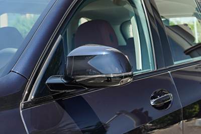 2025款 xDrive 30Li 尊享型M運動曜夜套裝-外觀-圖片-有駕