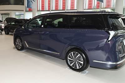 2026款 陸尊 尊享版-外觀-圖片-有駕