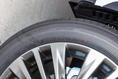 2026款 2.5L智能電混雙擎四驅尊貴版 7座-外觀-圖片-有駕 2026款 2.5L智能電混雙擎四驅尊貴版 7座-外觀-圖片-有駕