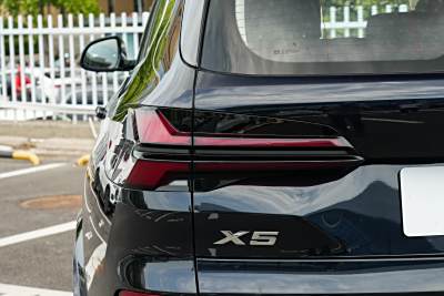 2025款 xDrive 30Li 尊享型M運動套裝-外觀-圖片-有駕