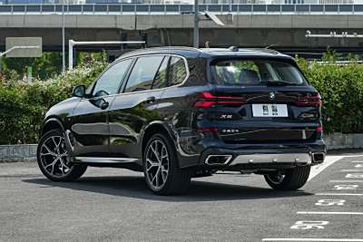 2025款 xDrive 30Li 尊享型M運動套裝-外觀-圖片-有駕