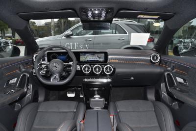 2024款 AMG CLA 45 S 4MATIC+ 燃擎当道特别版-内饰-图片-有驾
