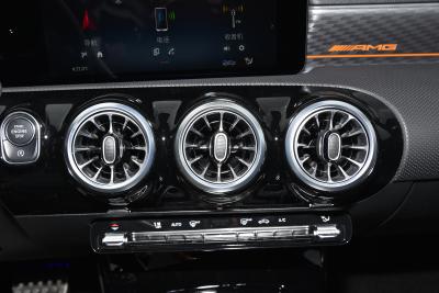 2024款 AMG CLA 45 S 4MATIC+ 燃擎当道特别版-内饰-图片-有驾