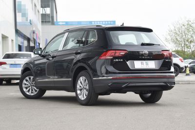2024款 出众款 300TSI 自动两驱龙腾版-外观-图片-有驾