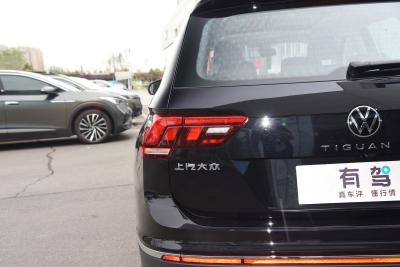 2024款 出众款 300TSI 自动两驱龙腾版-外观-图片-有驾