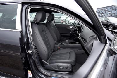 Audi A4(Import) Пространство 6