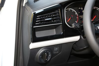 2024款 280TSI 手动先锋版-空间-图片-有驾