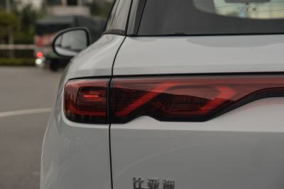 2024款 401KM 超越型-外观-图片-有驾