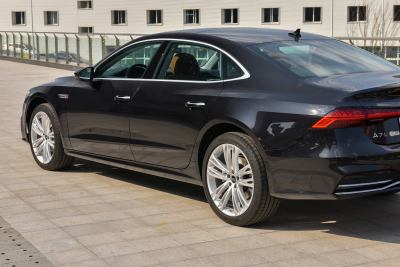 2024款 45 TFSI quattro 奢享型-外观-图片-有驾 2024款 45 TFSI quattro 奢享型-外观-图片-有驾