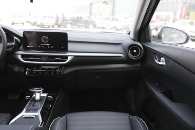 2024款 1.5L CVT舒适优享版-内饰-图片-有驾