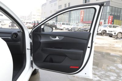 2024款 1.5L CVT舒适优享版-内饰-图片-有驾