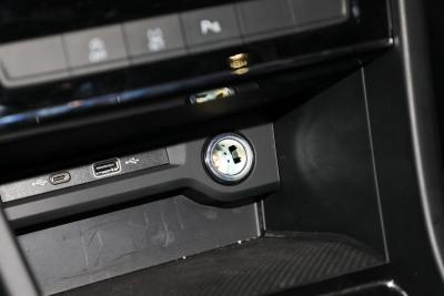 2022款 途安L 280TSI DSG拓界版 7座-内饰-图片-有驾