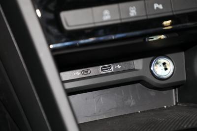 2022款 途安L 280TSI DSG拓界版 7座-内饰-图片-有驾