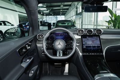 2024款 GLC 260 4MATIC 轿跑SUV-内饰-图片-有驾