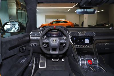 2022款 4.0T V8 Performante-内饰-图片-有驾