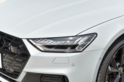 2024款 45 TFSI quattro RS 套件竞速版-外观-图片-有驾 2024款 45 TFSI quattro RS 套件竞速版-外观-图片-有驾