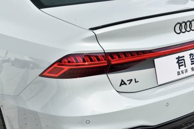 2024款 45 TFSI quattro RS 套件竞速版-外观-图片-有驾 2024款 45 TFSI quattro RS 套件竞速版-外观-图片-有驾