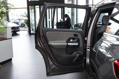 2024款 EQB 350 4MATIC-内饰-图片-有驾