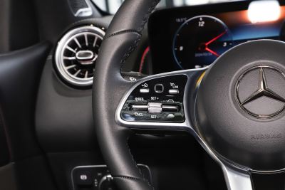 2024款 EQB 350 4MATIC-内饰-图片-有驾