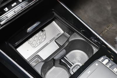 2024款 EQB 350 4MATIC-内饰-图片-有驾