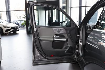 2024款 EQB 350 4MATIC-内饰-图片-有驾