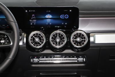 2024款 EQB 350 4MATIC-内饰-图片-有驾