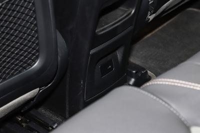 2024款 EQB 350 4MATIC-内饰-图片-有驾