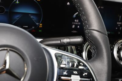 2024款 EQB 350 4MATIC-内饰-图片-有驾
