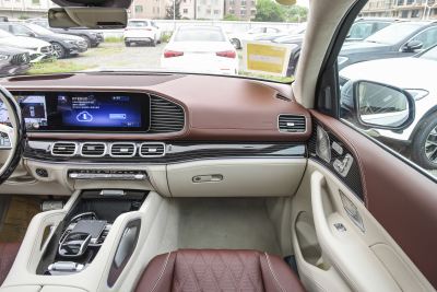 2024款 GLS 480 4MATIC-内饰-图片-有驾