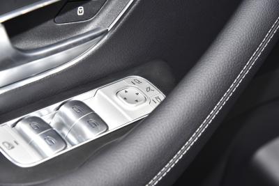 2024款 GLE 350 4MATIC 轿跑SUV 时尚型-内饰-图片-有驾