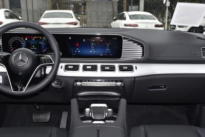 2024款 GLE 350 4MATIC 轿跑SUV 时尚型-内饰-图片-有驾