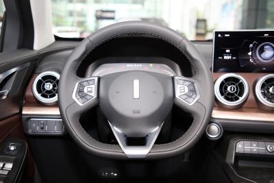 2021款 1.5T 两驱智先锋-内饰-图片-有驾