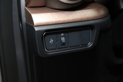 2021款 1.5T 两驱智先锋-内饰-图片-有驾