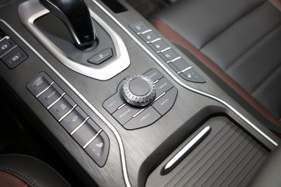 2021款 1.5T 两驱智先锋-内饰-图片-有驾