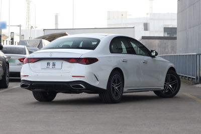 Mercedes-Benz E-Class (Import) Экстерьер 5