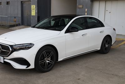 Mercedes-Benz E-Class (Import) Экстерьер 9