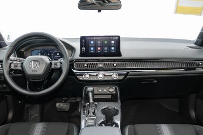 2025款 240TURBO CVT 智趣Pro-内饰-图片-有驾