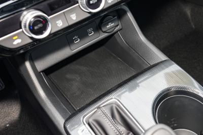 2025款 240TURBO CVT 智趣Pro-内饰-图片-有驾