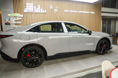 2025款 增程200智雅运动版-外观-图片-有驾