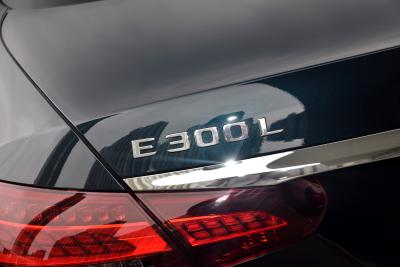 2023款 E 300 L 豪华型-外观-图片-有驾 2023款 E 300 L 豪华型-外观-图片-有驾