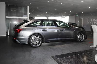 2024款 Avant 先锋派 45 TFSI 臻选动感型-外观-图片-有驾