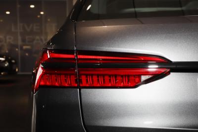 2024款 Avant 先锋派 45 TFSI 臻选动感型-外观-图片-有驾