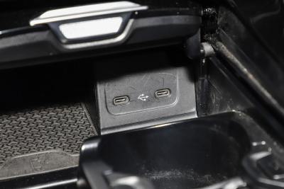 2024款 改款 AMG C 43 4MATIC 旅行轿车 特别版-内饰-图片-有驾