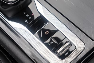 2025款 1.8T 自动公务版-内饰-图片-有驾