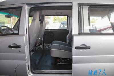 2019款 1.2L实用型 国VI DK12-空间-图片-有驾