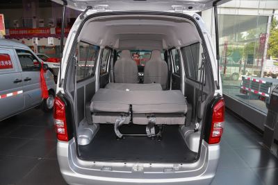 2019款 1.2L实用型 国VI DK12-空间-图片-有驾