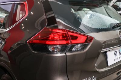 2022款 改款 2.0L 两驱智联舒享版-外观-图片-有驾